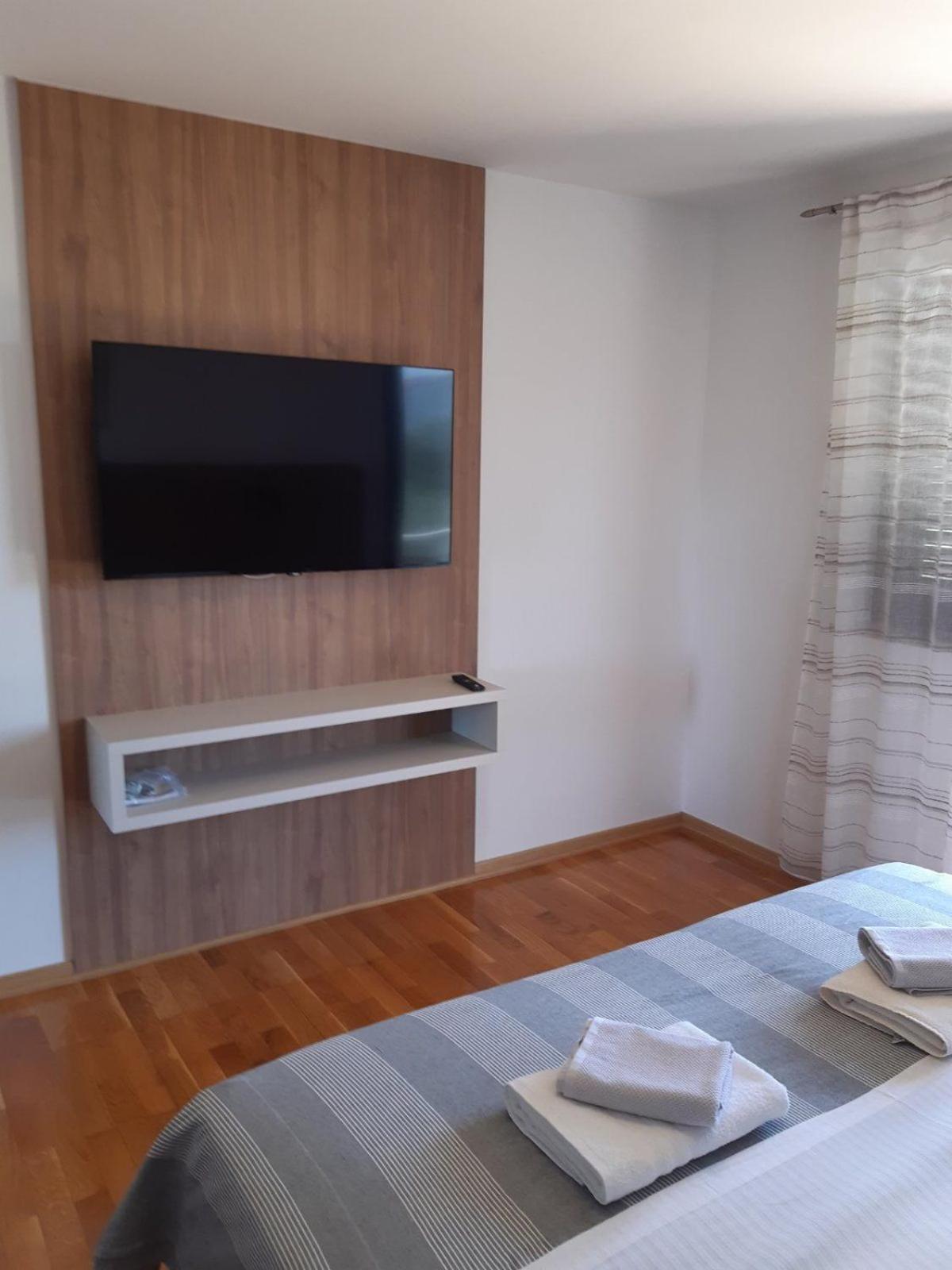 Apartments Mare Malinska Εξωτερικό φωτογραφία