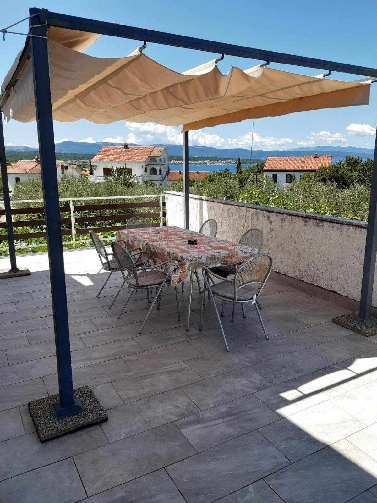 Apartments Mare Malinska Εξωτερικό φωτογραφία