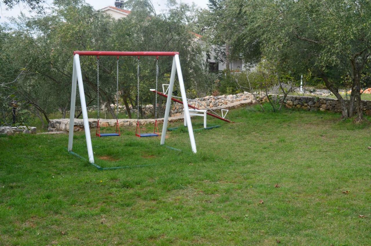 Apartments Mare Malinska Εξωτερικό φωτογραφία