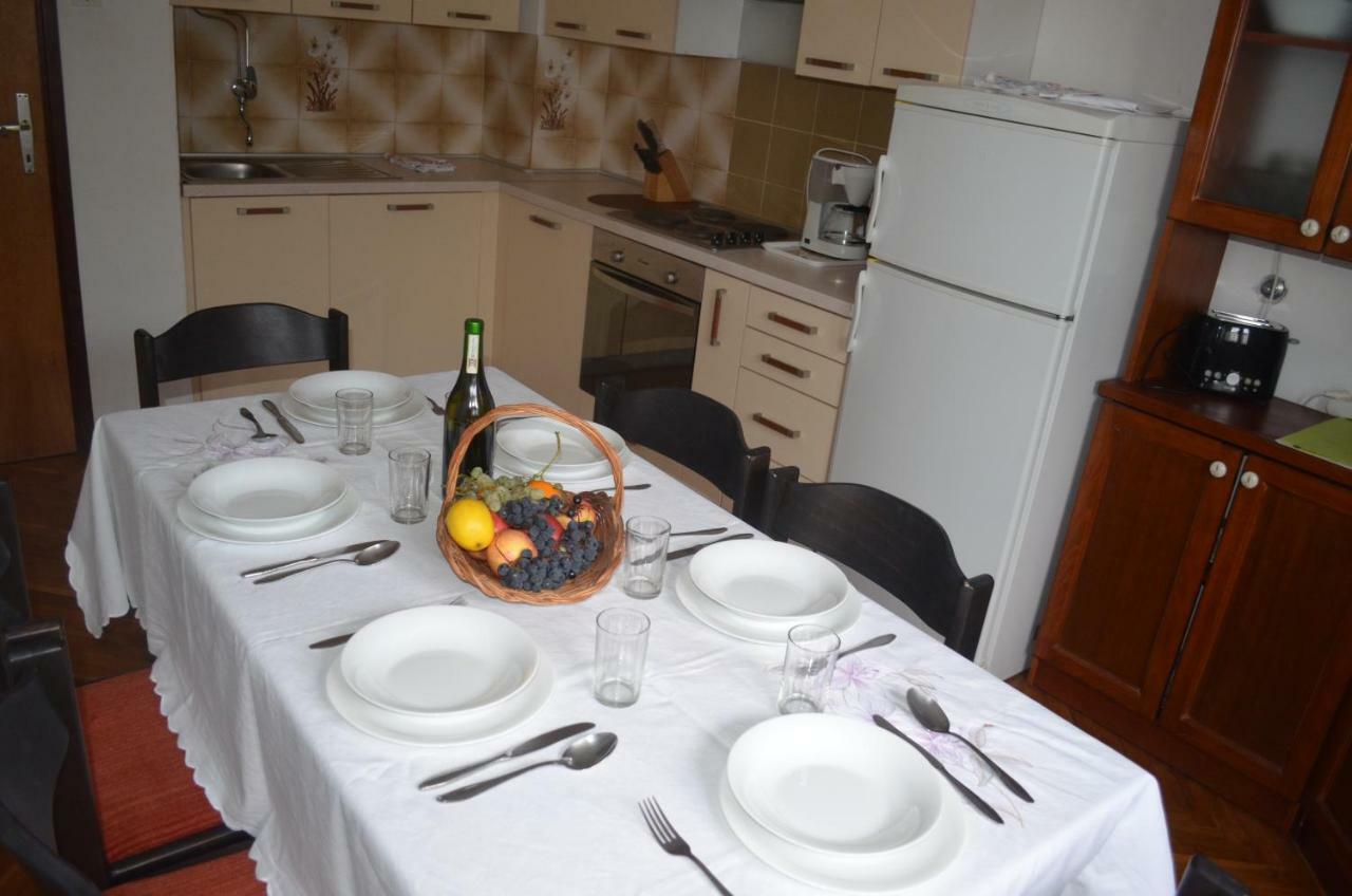 Apartments Mare Malinska Εξωτερικό φωτογραφία